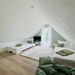 Zum Sonnenglanz Fuenfseen